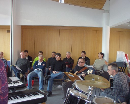 ../Images/singasong02-05 (26).jpg